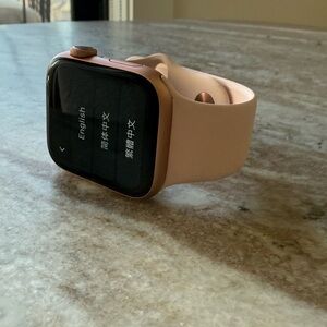 Rose Gold 4th Generation 44mm Apple Watch